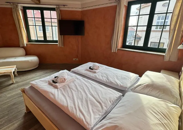 Restaurace A U Berana 招待所