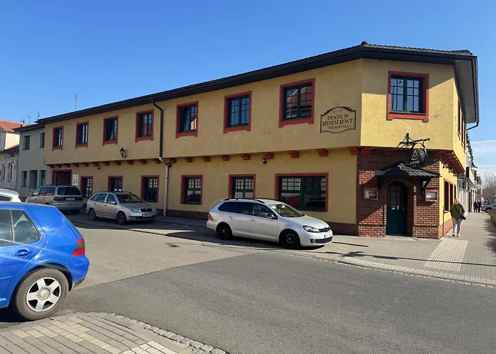 Restaurace A U Berana 招待所